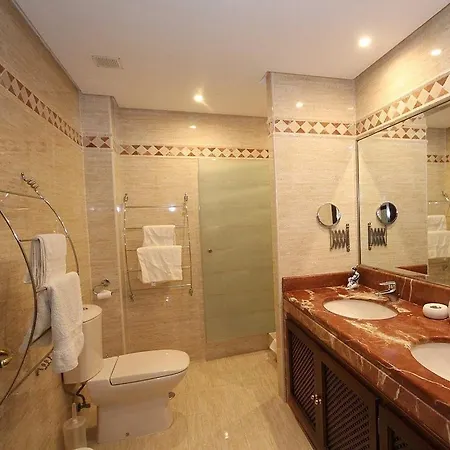 Vip El Douque Apartman *